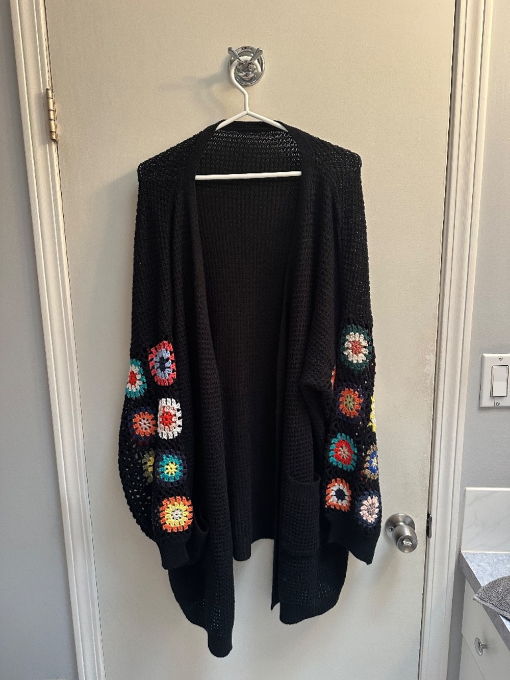 Bloom chic crochet cardigan floral sweater - Picture 11 of 12